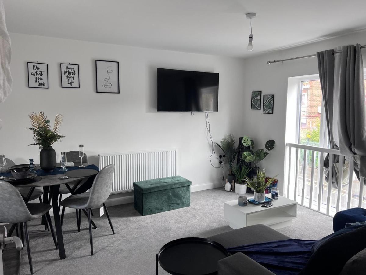 Birmingham City 2 Bedroom Apartment Exterior photo