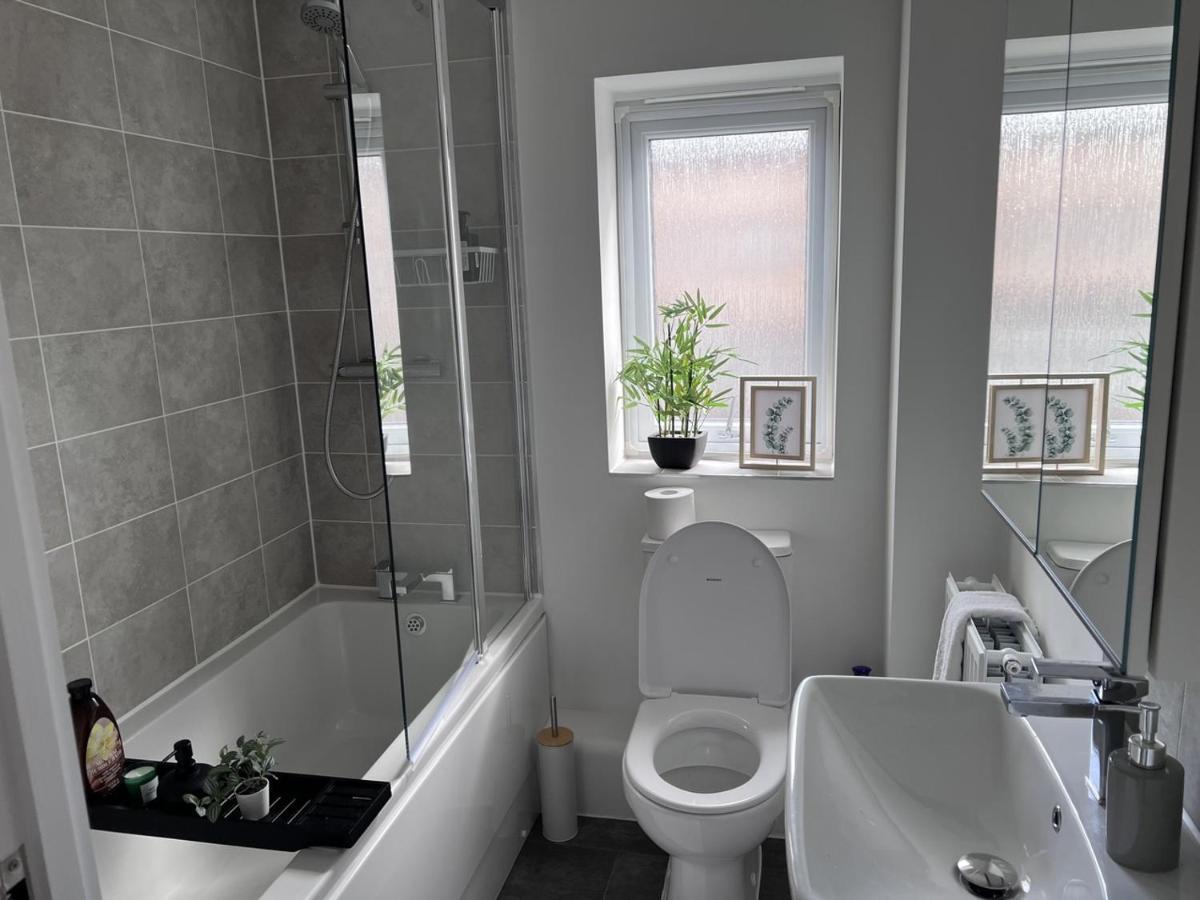 Birmingham City 2 Bedroom Apartment Exterior photo